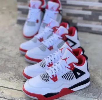 Tenis jordan retro 4 fire red 2k24