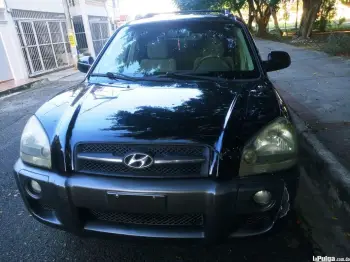 Hyundai tucson 2007 gas/gasolina. vercion americana cel. 8094801626