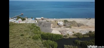 Venta de terreno comercial en montecristi