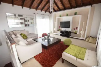 Hermoso penthouse en venta ubicado centricamente con asombrosa vista.