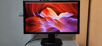 Monitor viewsonic 24 pulg hdmi 1080p trae bocinas internas