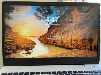 Dell inspiron 15 3505 15.6 ryzen 3 8 ram 256 ssd