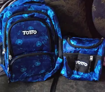 Mochilas con sus loncheras marca totto 18 pulgada