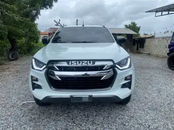 Izuzu dmax lse 2022 en duarte
