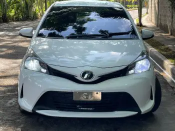 Toyota vitz 2016 en duarte