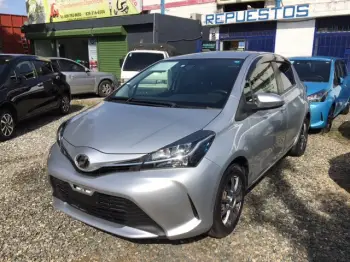 Toyota vitz 2017