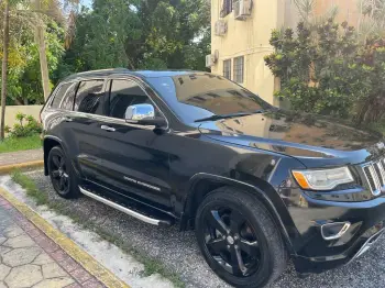 Jeep gran cherokee overland 2016