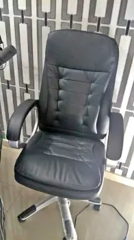 Sillón ejecutivo negro