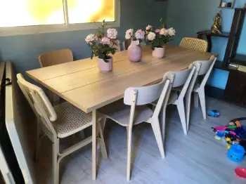 Comedor de 8 sillas ikea 10/10.