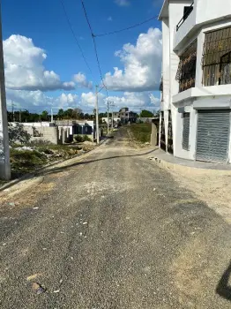 Solares en el residencial doÑa luz en villa mella