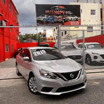 Nissan sentra 2019