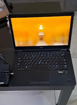 Laptop dell 7450 ultrabook i5 16gb 400gb intel ssd
