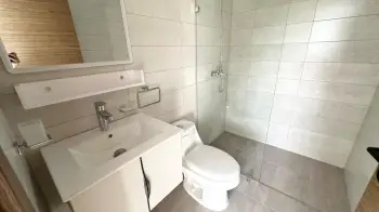 Apartamento de 2 habitaciones en venta en el mirador norte.
