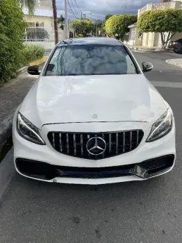 Mercedes benz amg c300 2015 en peravia