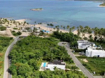 Vendo solares bahía en playa nueva romana