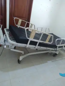 Cama médica eléctrica de posiciones en santo domingo este