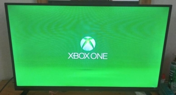 X-box one  control  3 juegos