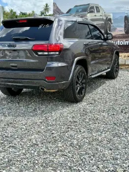 se vende lujosa jeep cheroke 2021