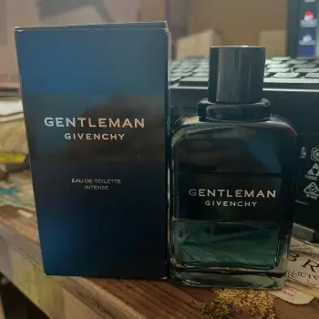 Perfume gentleman givenchy de 3.4 oz 100ml .