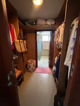 Venta de amplio apartamento  el renacimiento piso alto