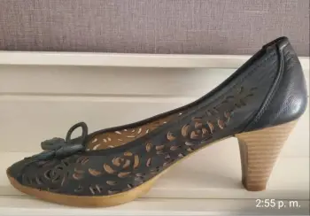 Zapatos en piel para mujer