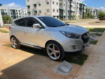 Hyundai tucson 2011