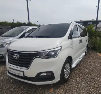 Grand starex 2019 11 pasajeros en la altagracia