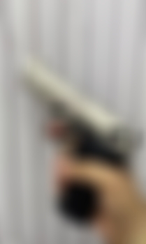 Compro una arma que está al día barata