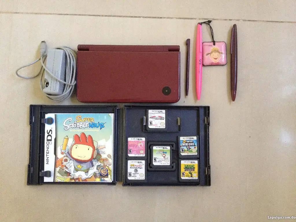 NINTENDO DSi XL Foto 5357474-2.jpg