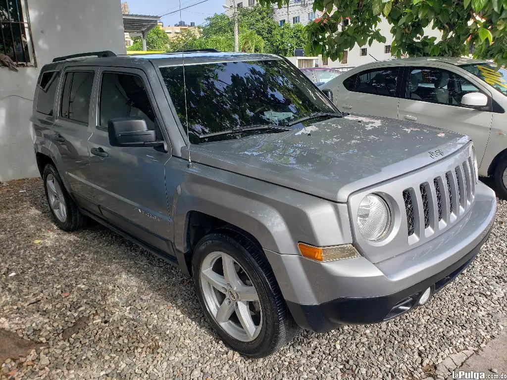 Jeep Patriot 2016 Gasolina Foto 7078315-7.jpg