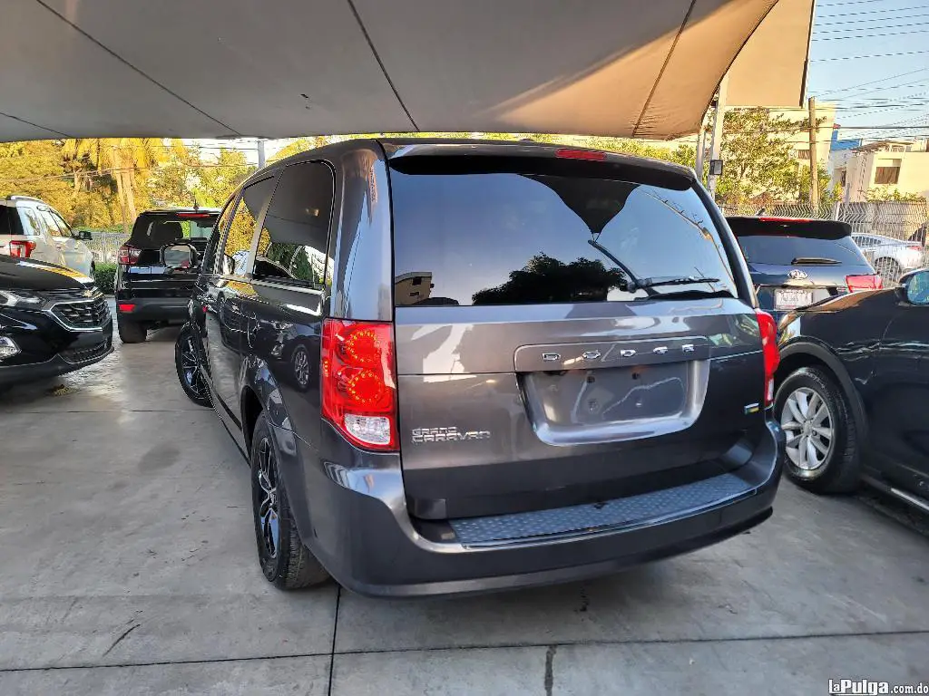 Dodge Grand Caravan 2018 recien importada  Foto 7121511-2.jpg