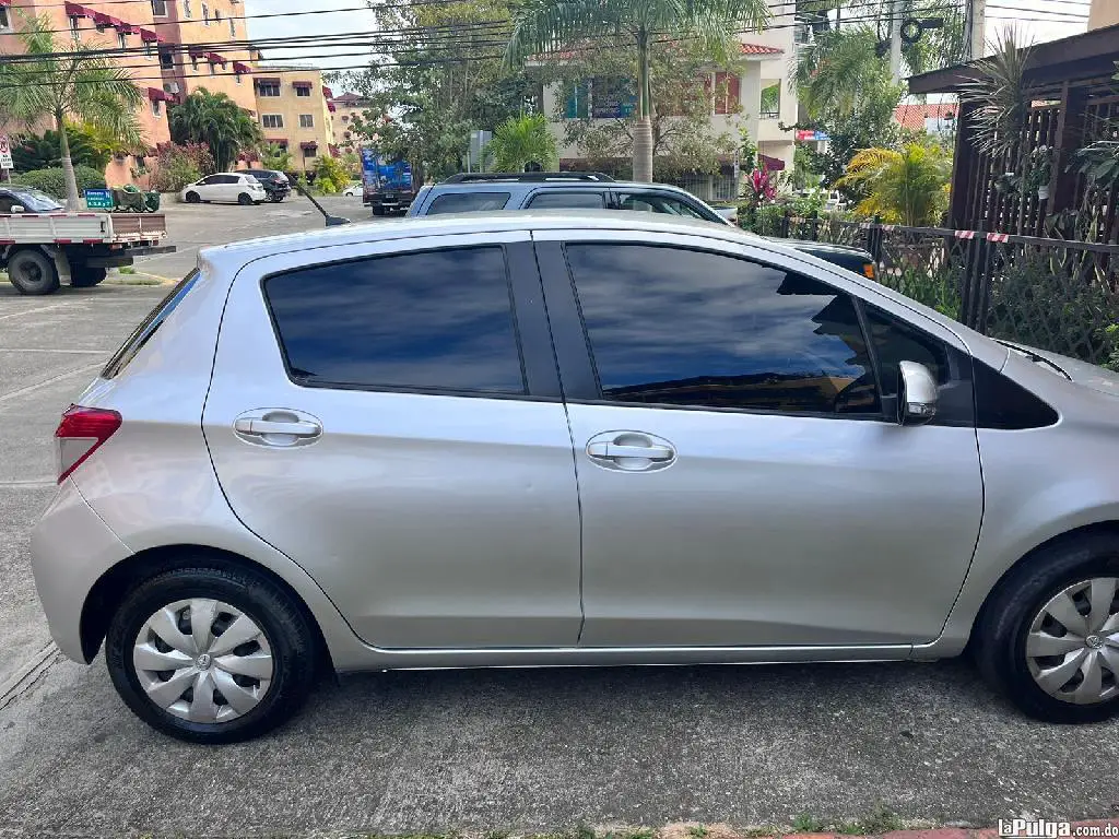 Toyota Vitz 2011 UNICO DUEÑO Foto 7133443-3.jpg