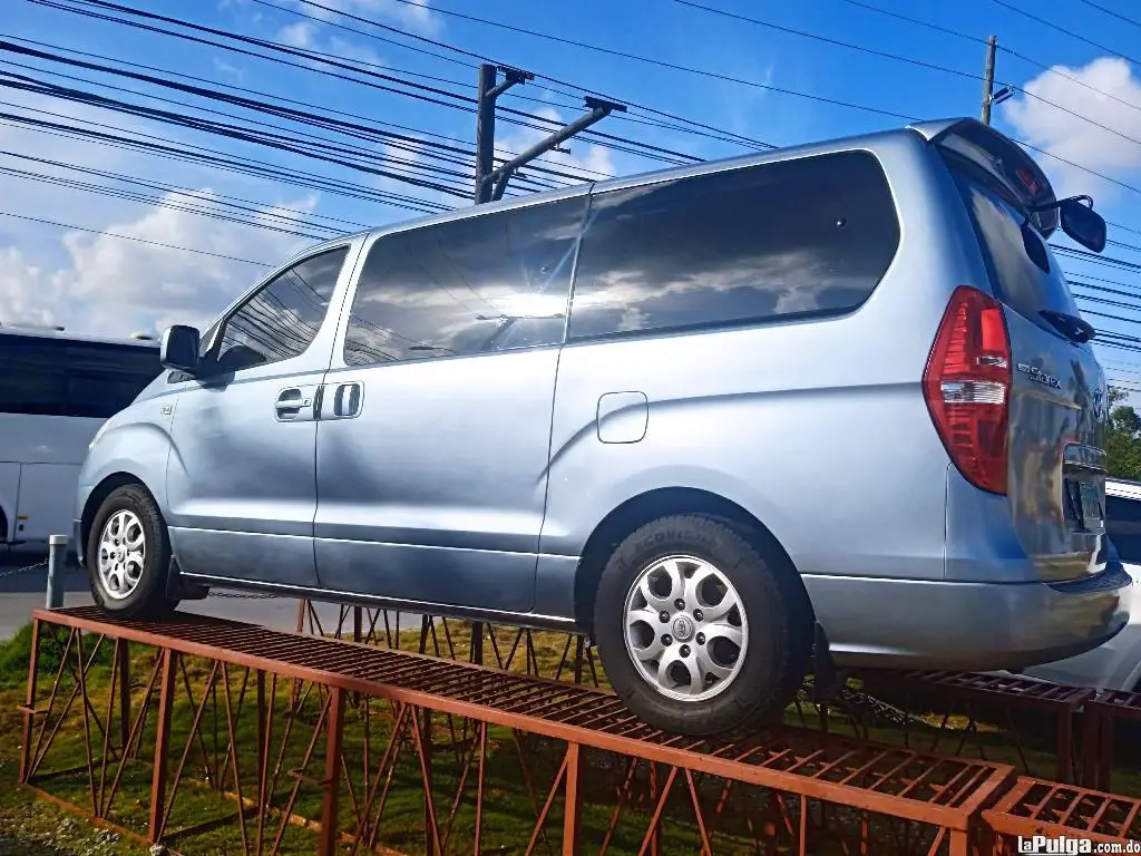 Grand Starex 2015 busco vehículo encontrar en mercancías trabajar Foto 7152112-3.jpg