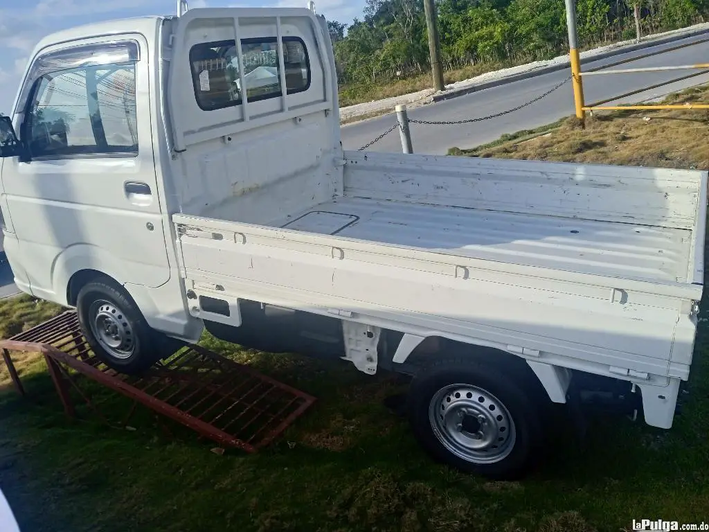 Suzuki Carry 2018. Vehículo para trabajar mercancía busco  quiero Foto 7152115-2.jpg