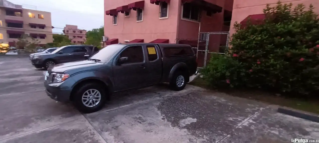 Nissan Frontier SV 2017 Gasolina Foto 7157125-4.jpg