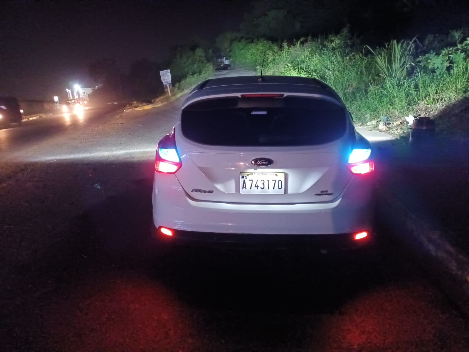 FORD FOCUS Foto 7170418-M1.jpg