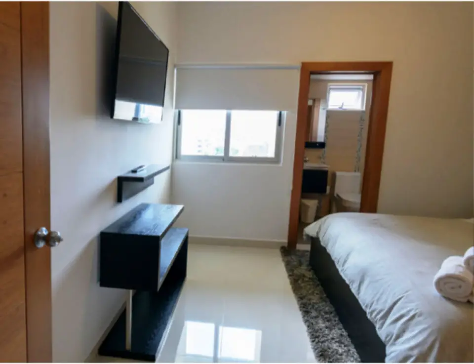 APARTAMENTO DE ALQUILER AMUEBLADO EN LA ZONA DE BELLA VISTA Foto 7196401-4.jpg