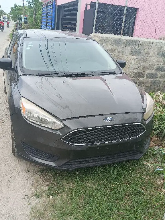 En perfecto condiciones lo vendo porque tengo la marquesina ocupada  Foto 7203356-1.jpg