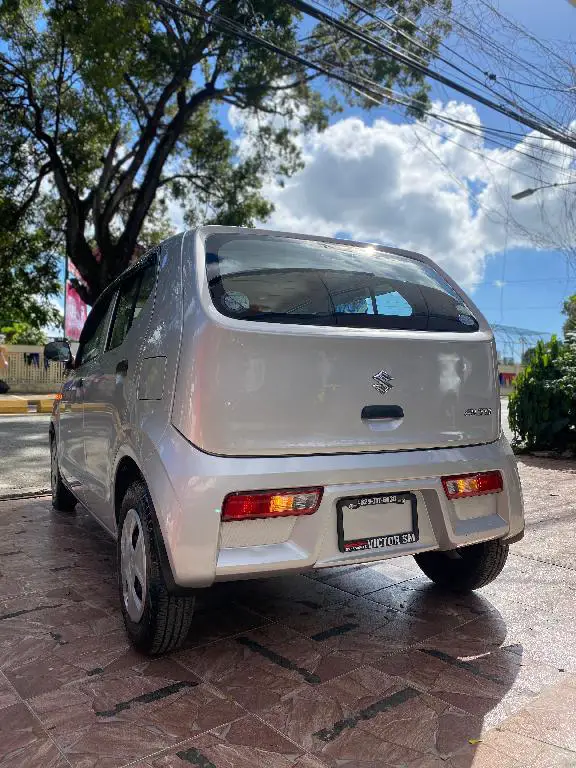 SUZUKI ALTO GRIS 2019 Foto 7205653-1.jpg