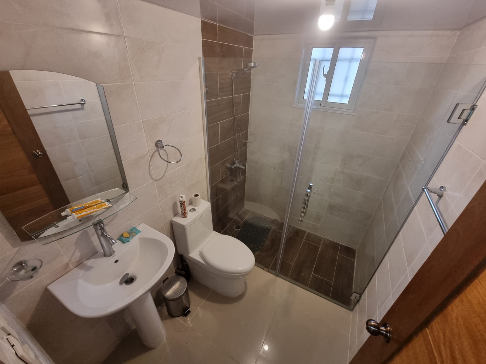 Alquilo Apartamento Amueblado 2do Piso Tipo B Modificado Manzana Q2 se Foto 7212458-1.jpg
