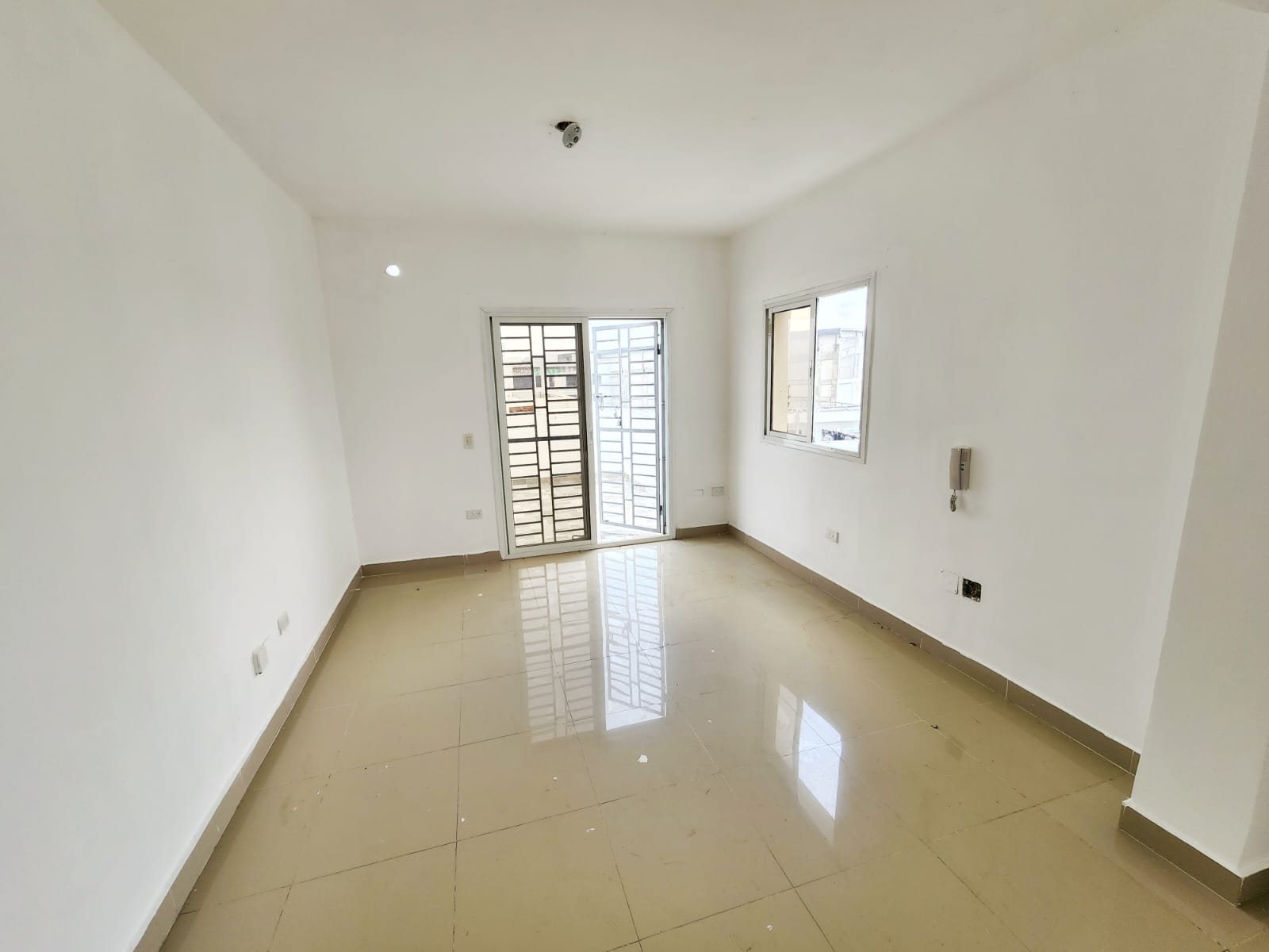 Venta de apartamento con terraza en av.Jacobo Majluta. Foto 7212656-3.jpg