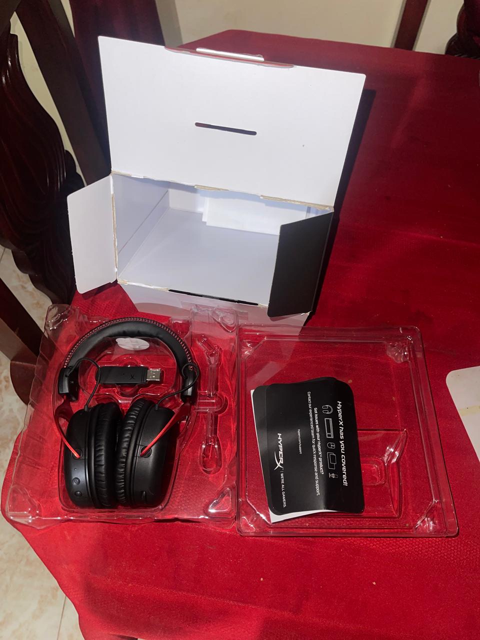 Headset HyperX Cloud II Wireless Bluetooth Gaming PS5/PS4 PlayStation Foto 7225045-2.jpg