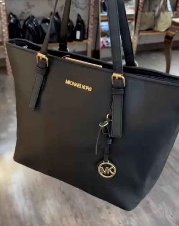Elegantes bolsos y carteras Foto 7233439-6.jpg