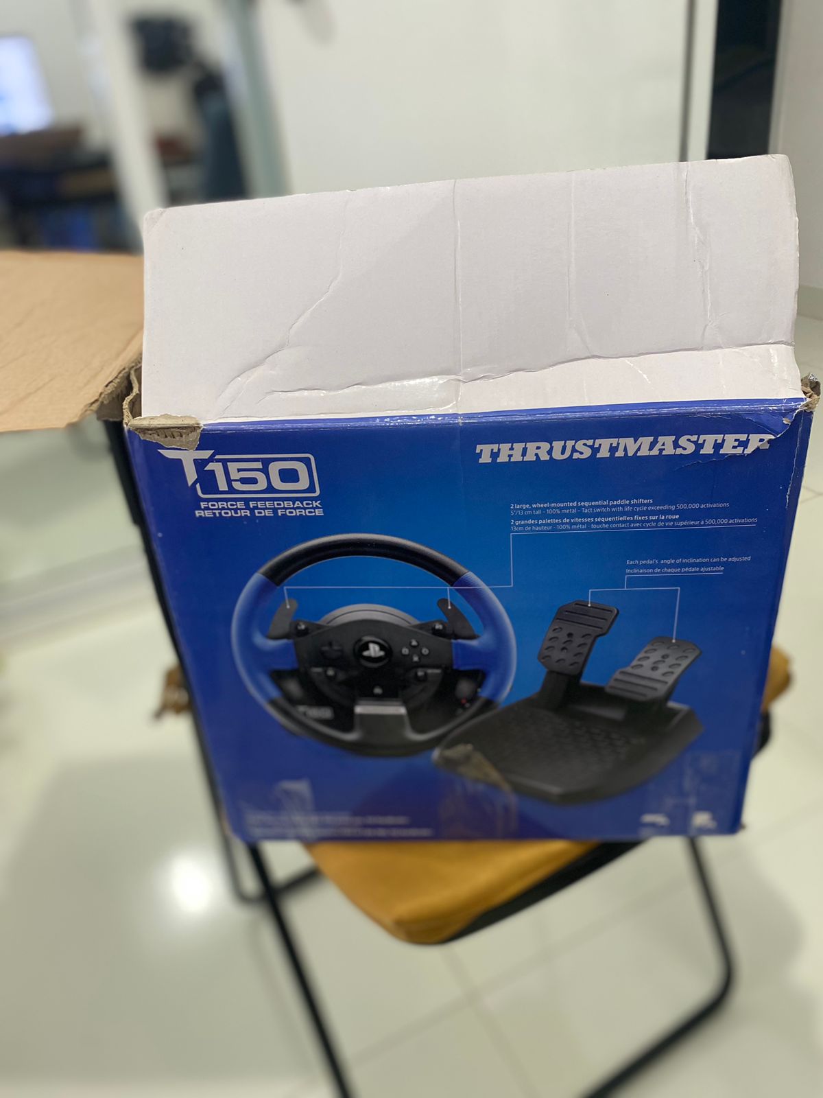 Thrustmaster T150 Stering Wheel Volante Foto 7234078-1.jpg