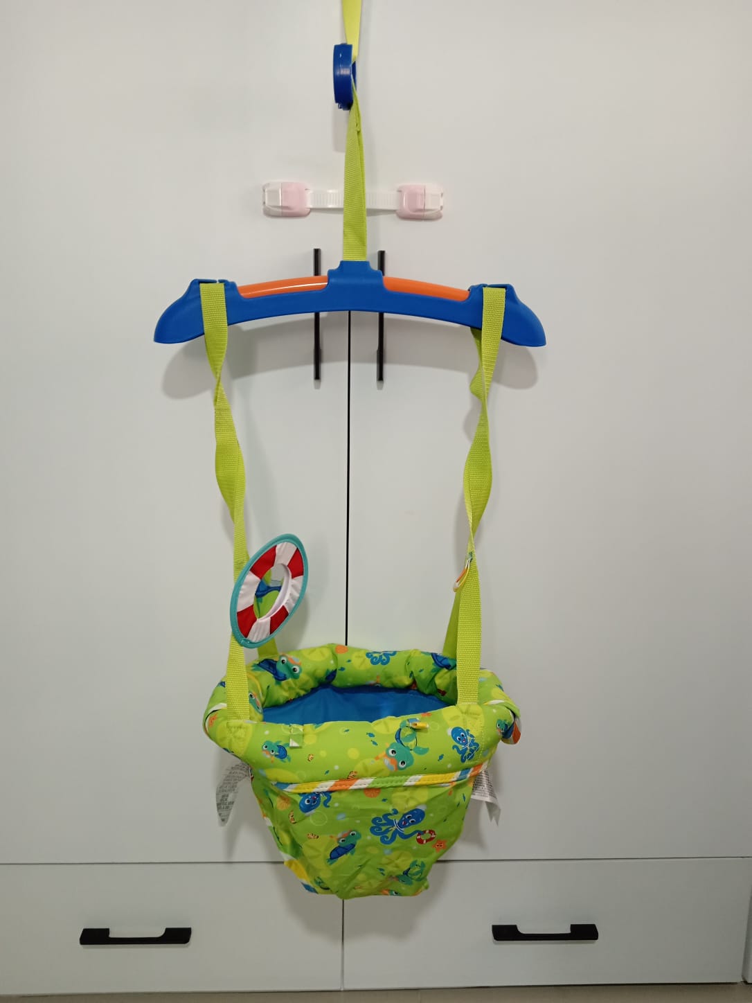 Vendo coches para bebe un jumper y una kangurera nuevos sin usar Foto 7234142-8.jpg