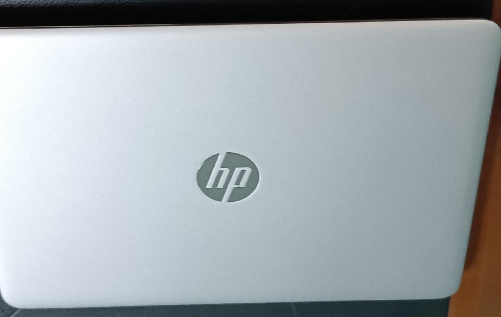Vendo Laptop HP EliteBook 840 G3 - i5 16GB RAM 512GB SSD Foto 7237776-2.jpg