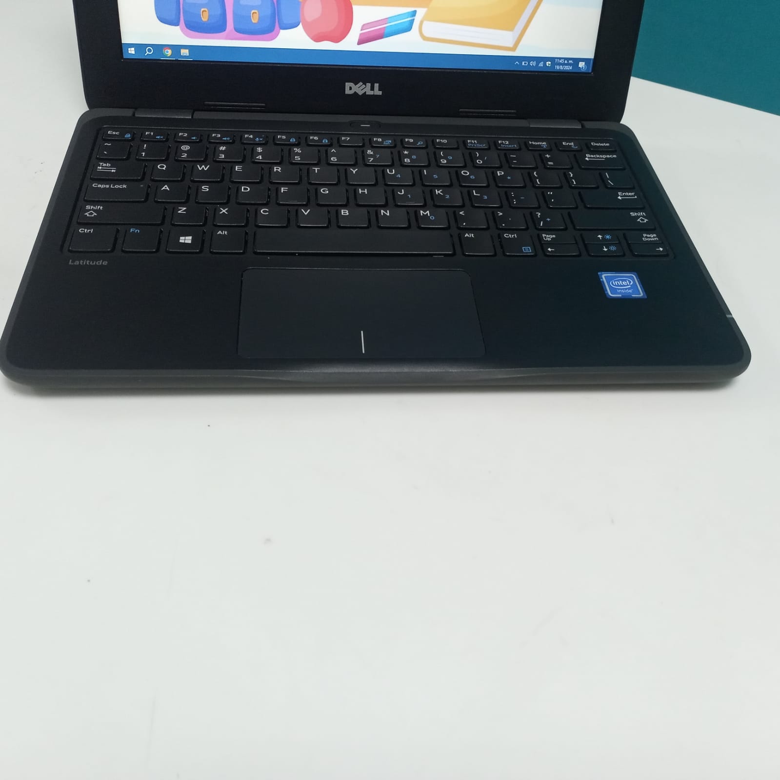 Laptop Dell Latitude 3180 / 6th Gen Intel Pentium N3350 1.10GHz / 4GB  Foto 7241714-2.jpg