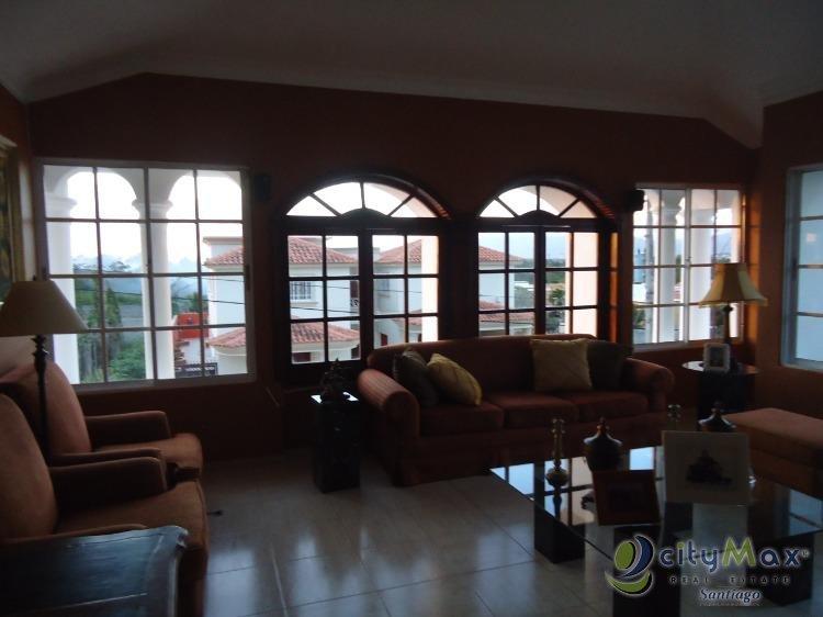 HERMOSA CASA EN VENTA URBANIZACIÓN THOMEN SANTIAGO Foto 7242841-4.jpg