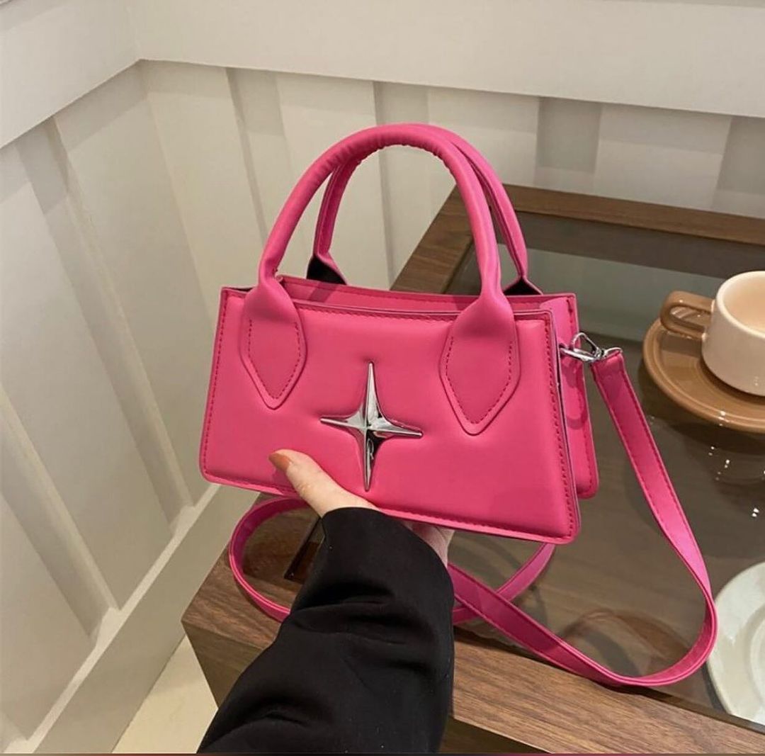 CARTERA de mujeres.  Foto 7245055-3.jpg