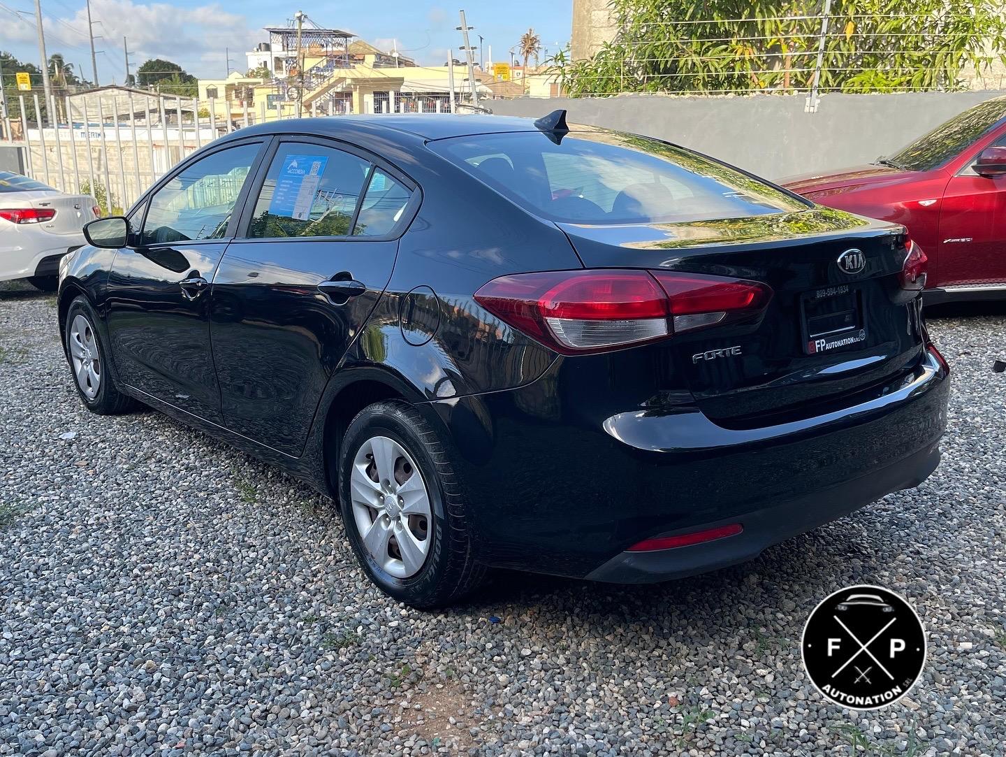 Kia forte lx 2018 clean carfax Foto 7247245-5.jpg